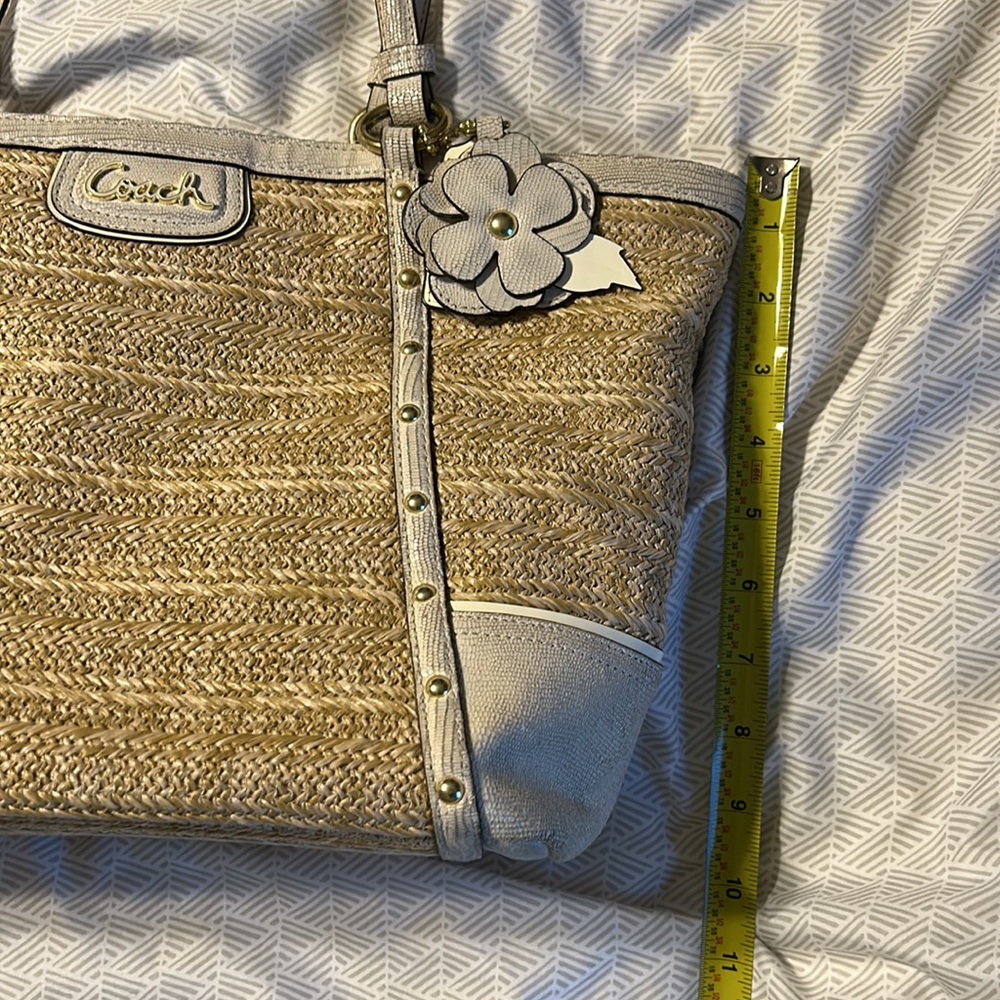 Coach purse - Picture 10 of 11